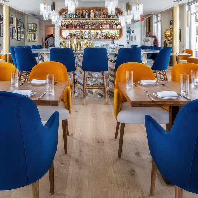 The Commodore Yacht Club