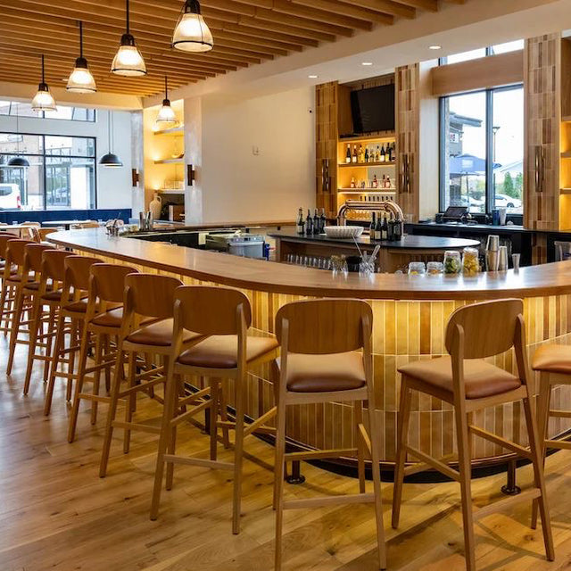 Oakview Public House