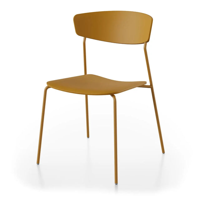 Ezra Chair