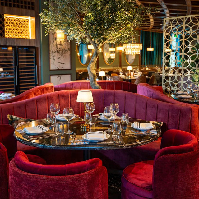 Restaurant Table Bases: Why They Wobble and How to Fix It