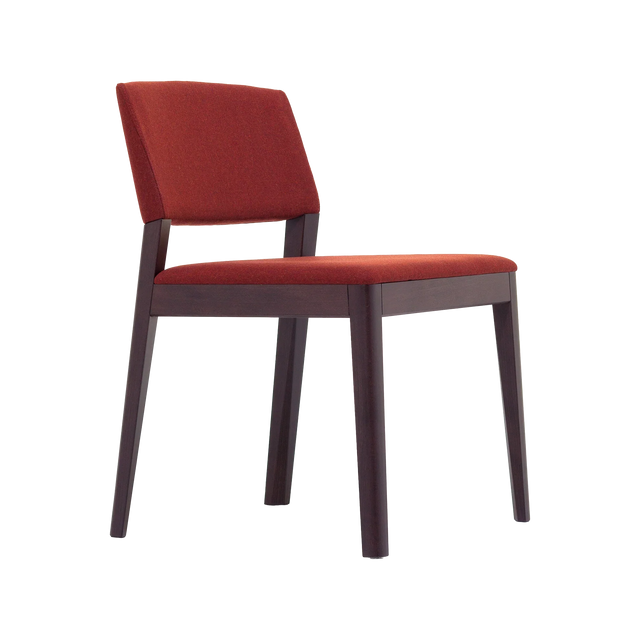 Yumii Chair